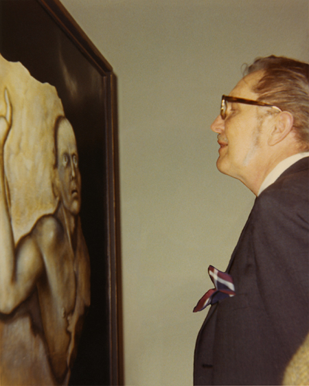 Vincent Price and artist G. Mark Mulleian.